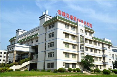 安徽交通职业技术学院1.jpg